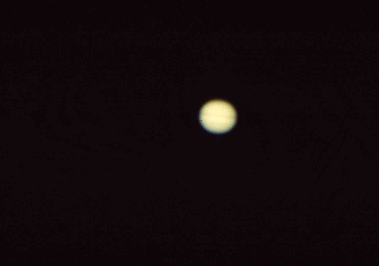 環が見えない土星（1994年）